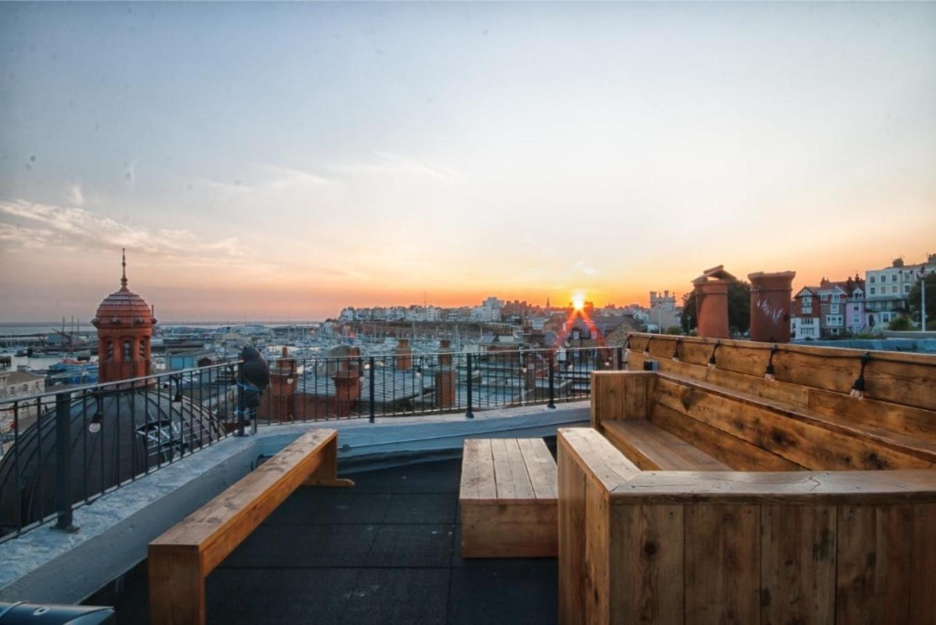 Harbourside Roof Terrace & Sea Views By Adliv Villa Ramsgate Exterior photo